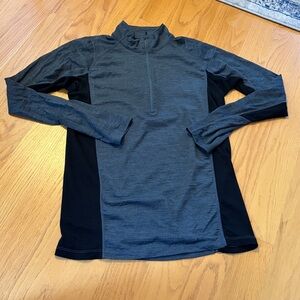 Ibex Women’s Gray/Black Quarter Zip Pullover Merino Wool Base Layer Size M